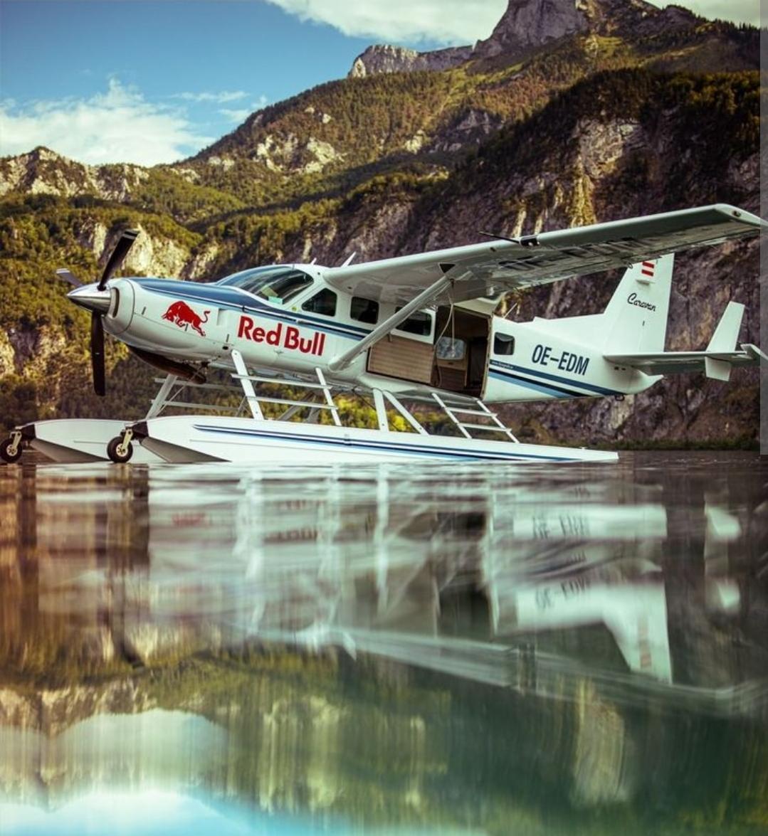 The Flying Bulls Amphibious Cessna Caravan OE-EDM on floats